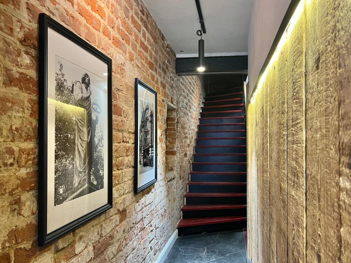 Pudrowy Apartament Old Town Design Stary Toruń Zewnętrze zdjęcie